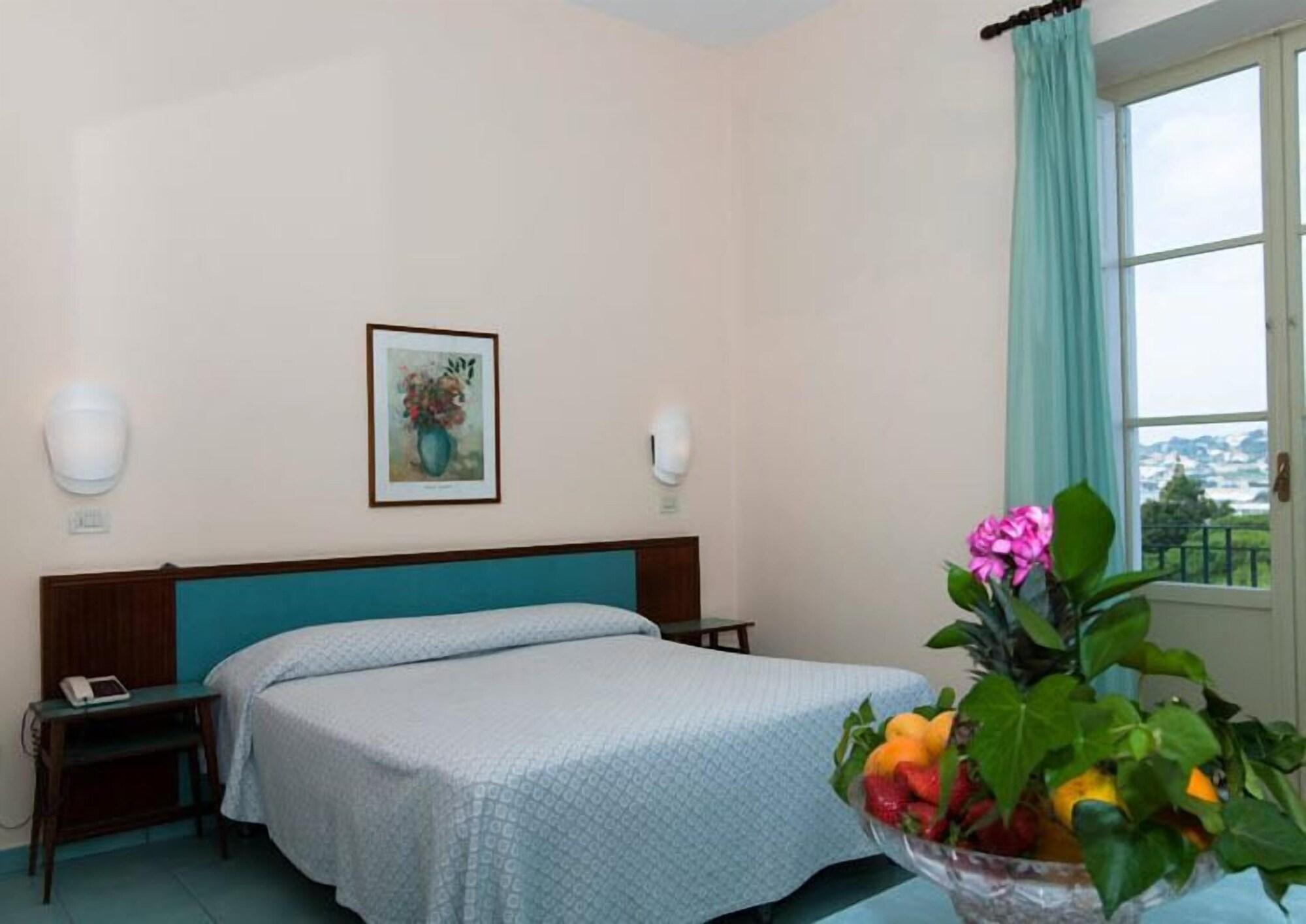 Hotel Serapo Gaeta Bagian luar foto