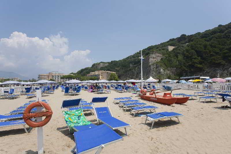 Hotel Serapo Gaeta Bagian luar foto