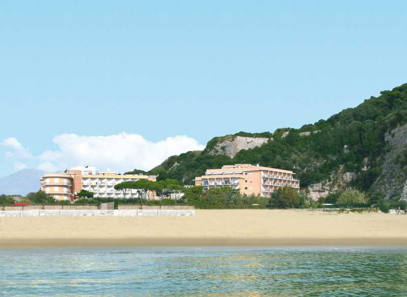 Hotel Serapo Gaeta Bagian luar foto