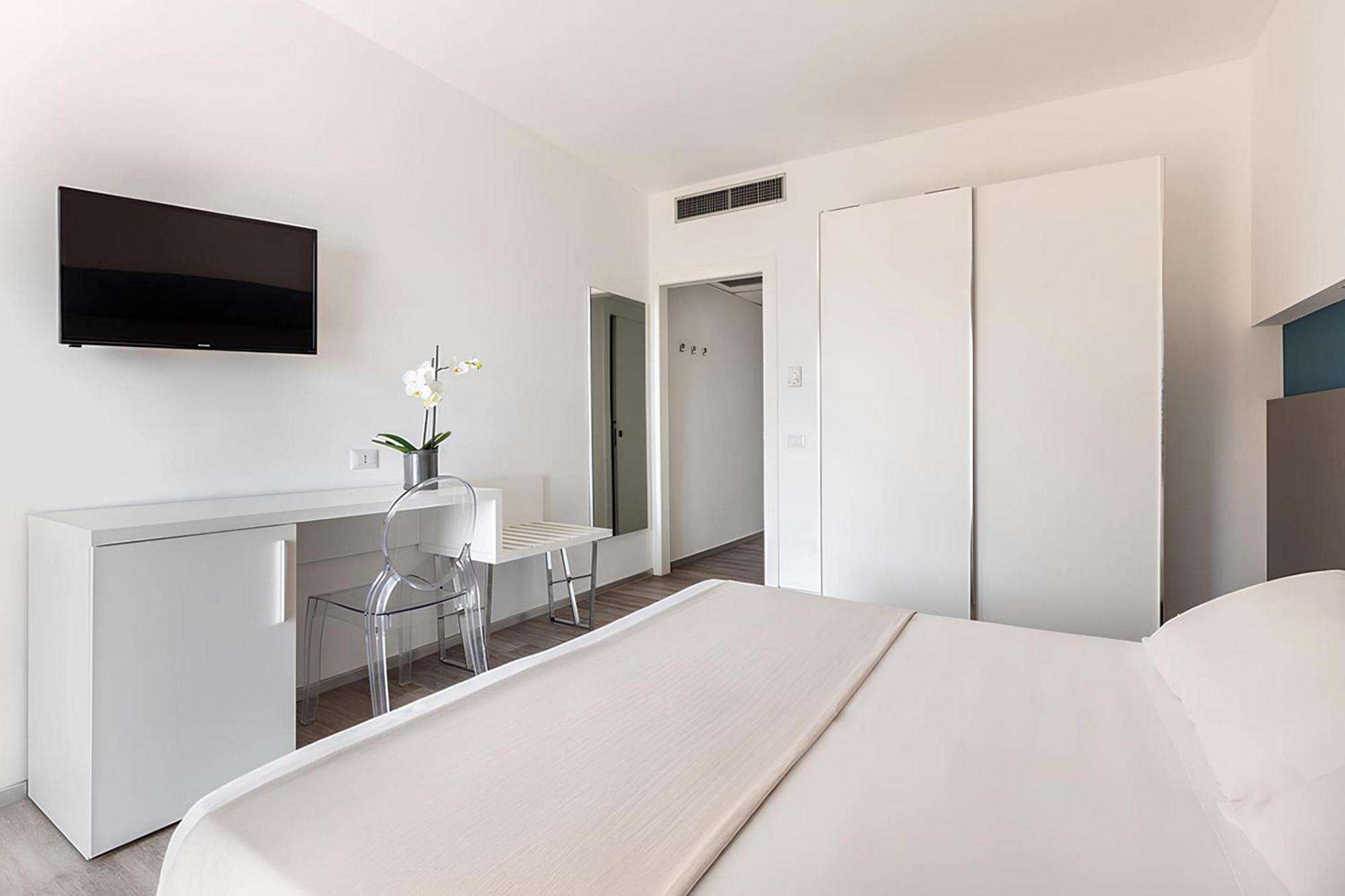 Hotel Serapo Gaeta Bagian luar foto
