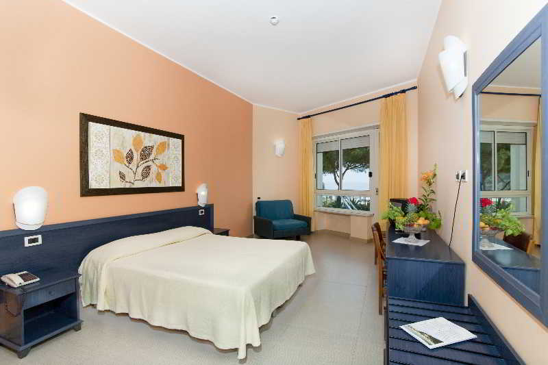 Hotel Serapo Gaeta Bagian luar foto